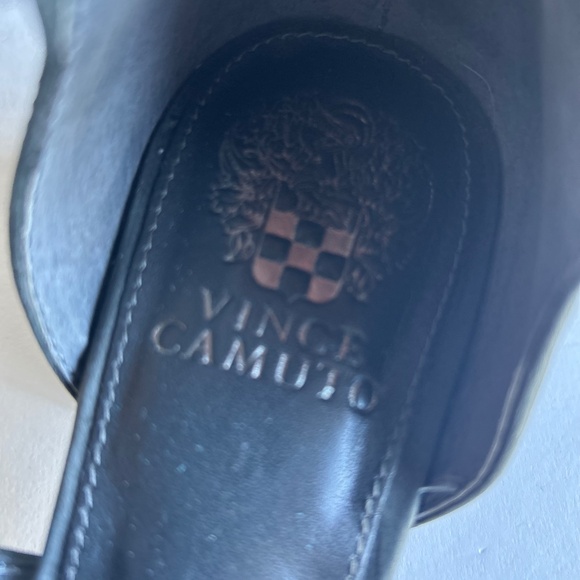 Vince Camuto Grey Man Made Leather Close Toe Sandals size 8.5 - Picture 11 of 11